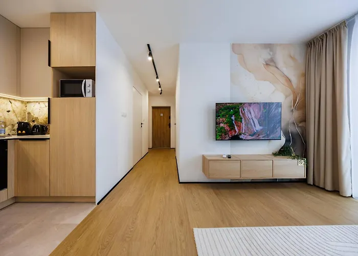 M3 Aura With Free Parking By Staynest *